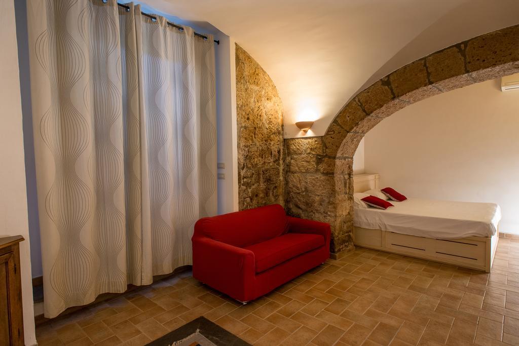 Appartamento Per Vacanza La Fontanella Orvieto Habitación foto